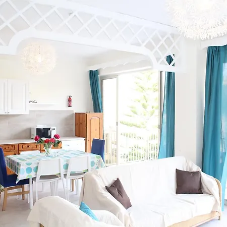 Gozo Bellevue Homes - 2 Bedroom Seaview And Valley View Apartment With Large Balcony *
